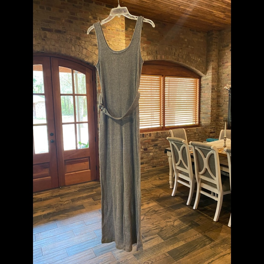 🤍American Eagle Outfitters Pantsuit Jumper One Piece Medium 🤍